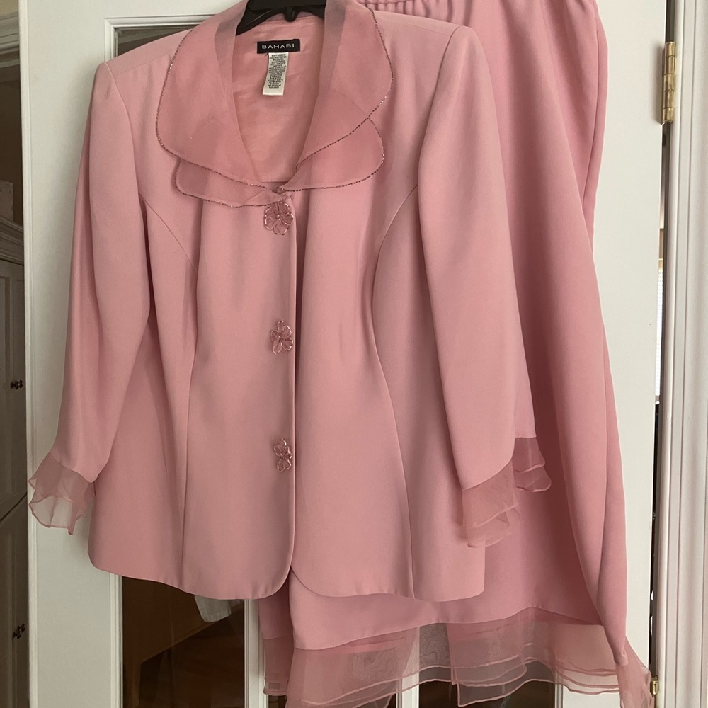 Bahari, 2 piece, size 18W, dusty rose with beading